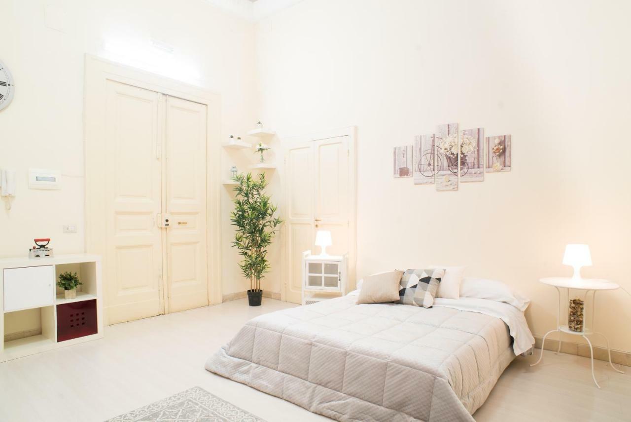 Casa Napoletana - Alighieri Appartement Napels Buitenkant foto
