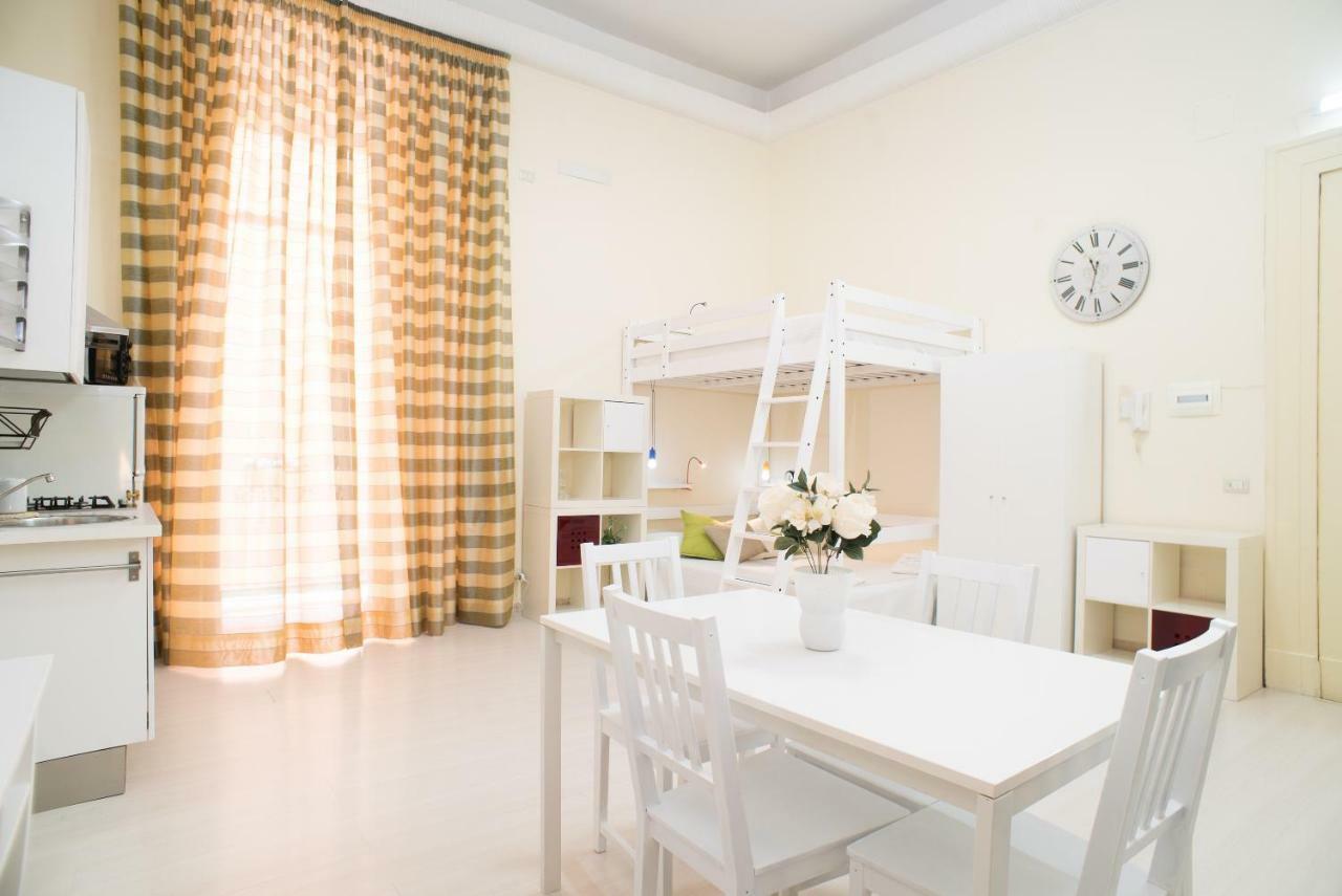 Casa Napoletana - Alighieri Appartement Napels Buitenkant foto